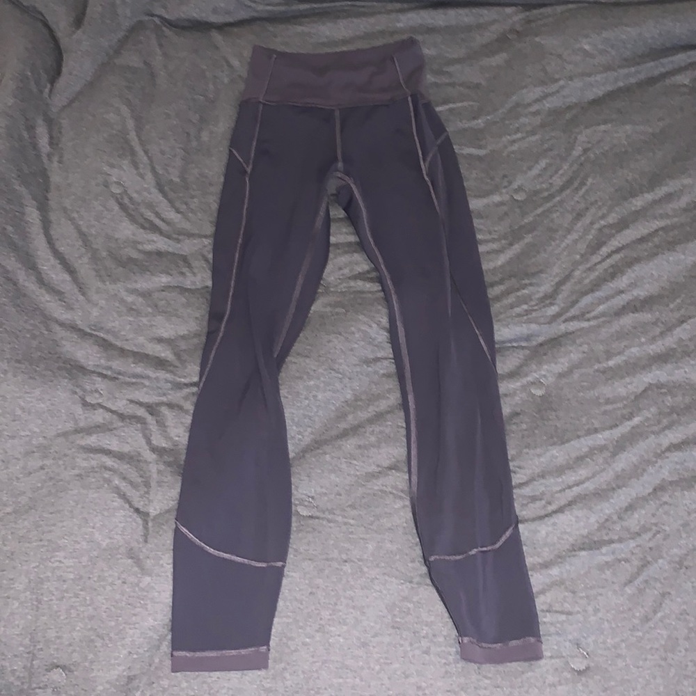 Grey LuLuLemon Leggings